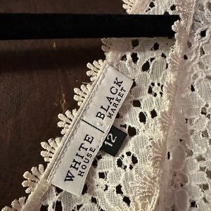 White House black market dress from the 2000s beautiful dress